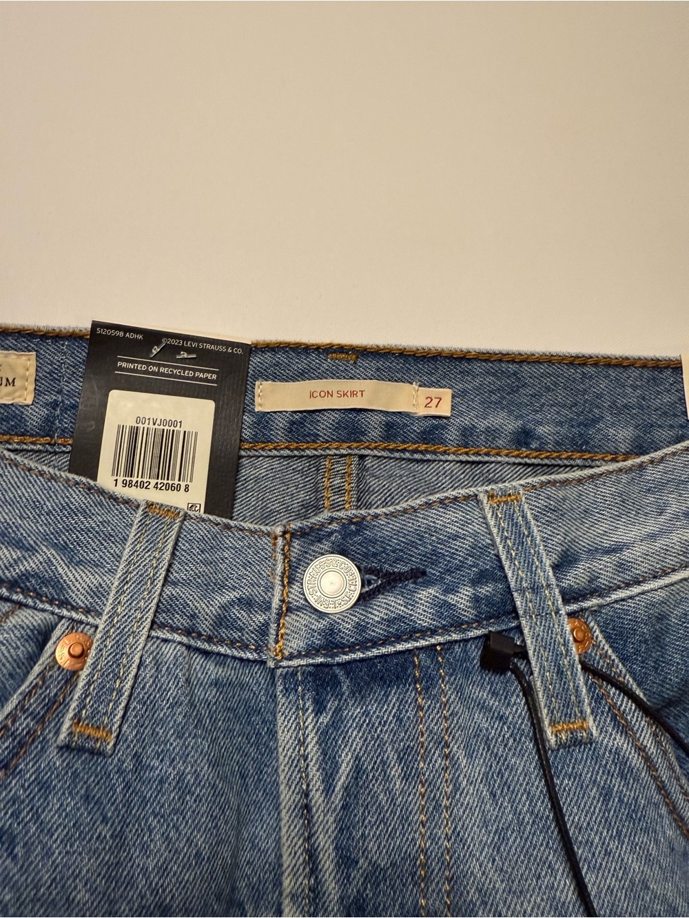 Levi’s Vintage Mini Icon Denim Skirt - Picture 8 of 8